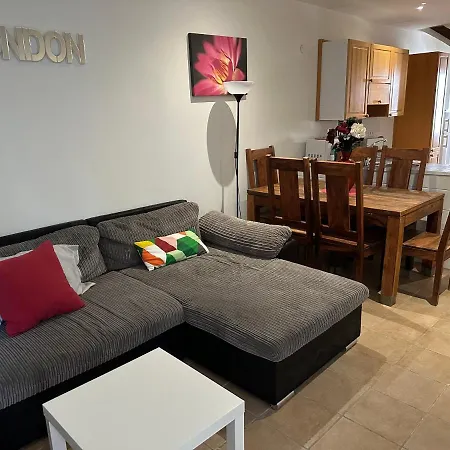 Вилла Dream With Heated Swimming Pool, Jacuzzi, Waterfall, Heating Is Extra Бенальмадена