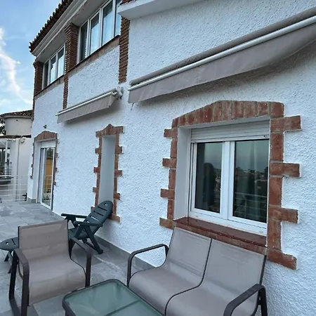 Dream With Heated Swimming Pool, Jacuzzi, Waterfall, Heating Is Extra *